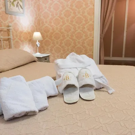 Palazzo Bella Alojamento de Acomodação e Pequeno-almoço Campobello di Licata